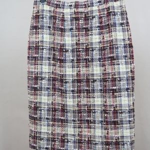 Chanel Vintage Tweed Skirt. Size 34
